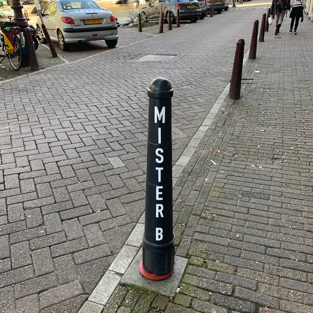 Meet your Posher, Justin